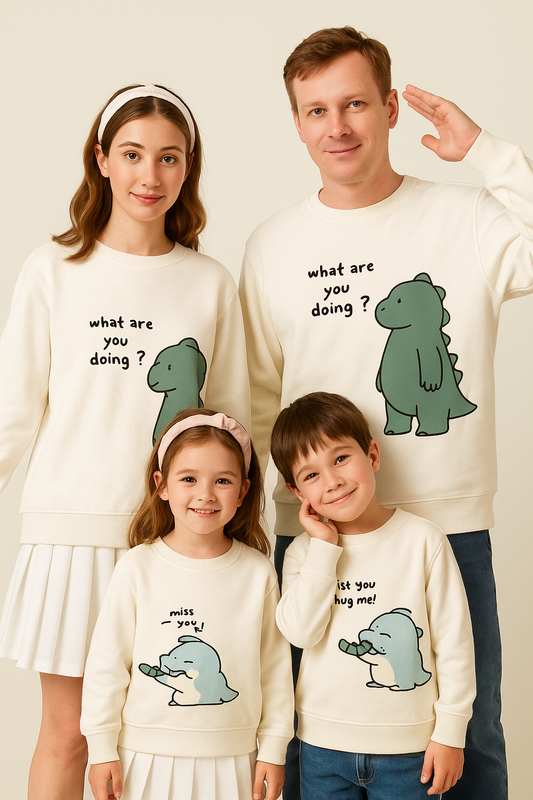 familienpullover-mit-dinosauriermotiv