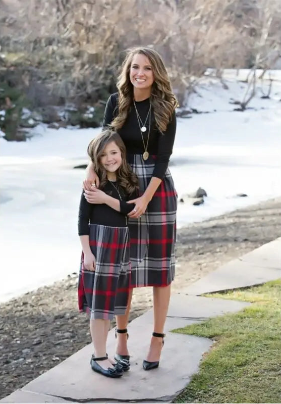 regencape-mama-kleid-suss-madchen