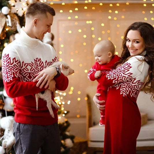 Hässliche Weihnachtspullover Familie