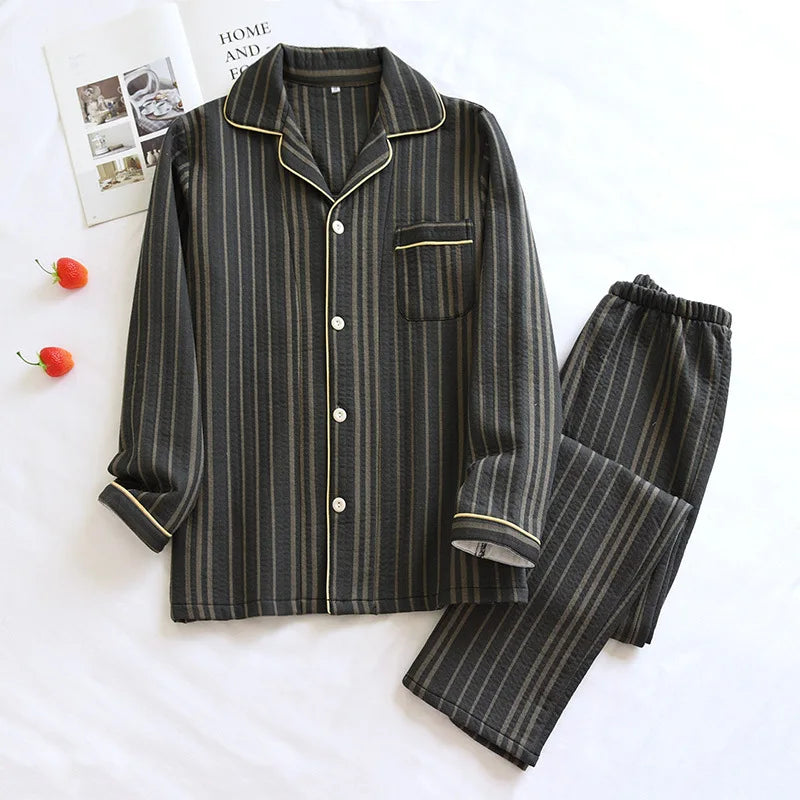 Schwarzer und rosa Matching Pyjamas Couple