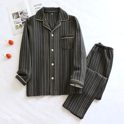 Schwarzer und rosa Matching Pyjamas Couple