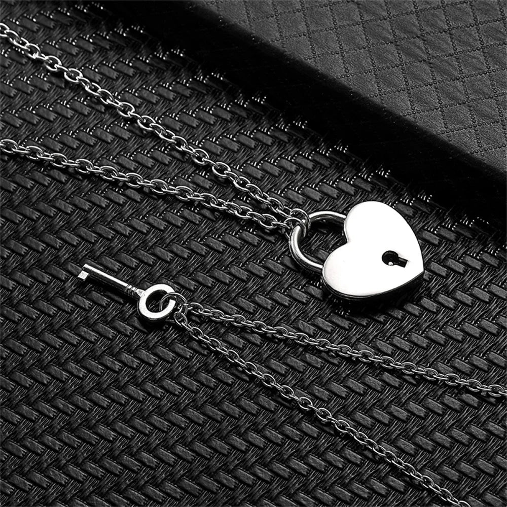 Lock And Key Couple Necklace