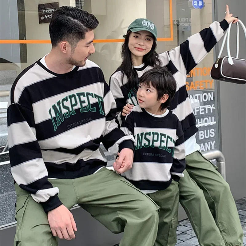 family-always-has-your-back-pullover