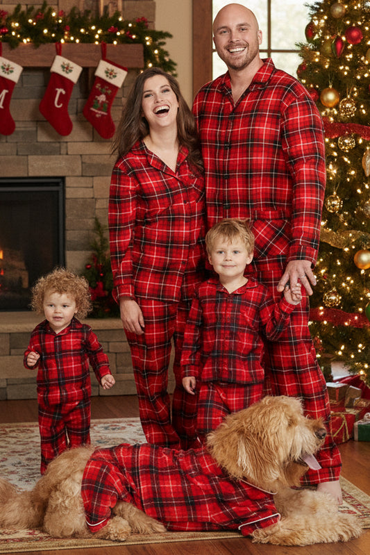 weihnachtspyjama-familie-kariert