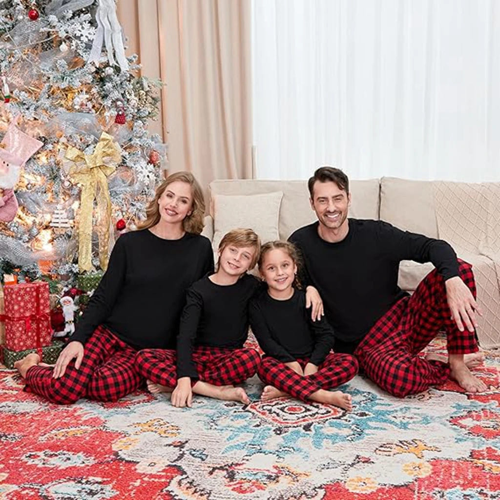 Matching Family And Dog Pyjamas – Ansicht 2