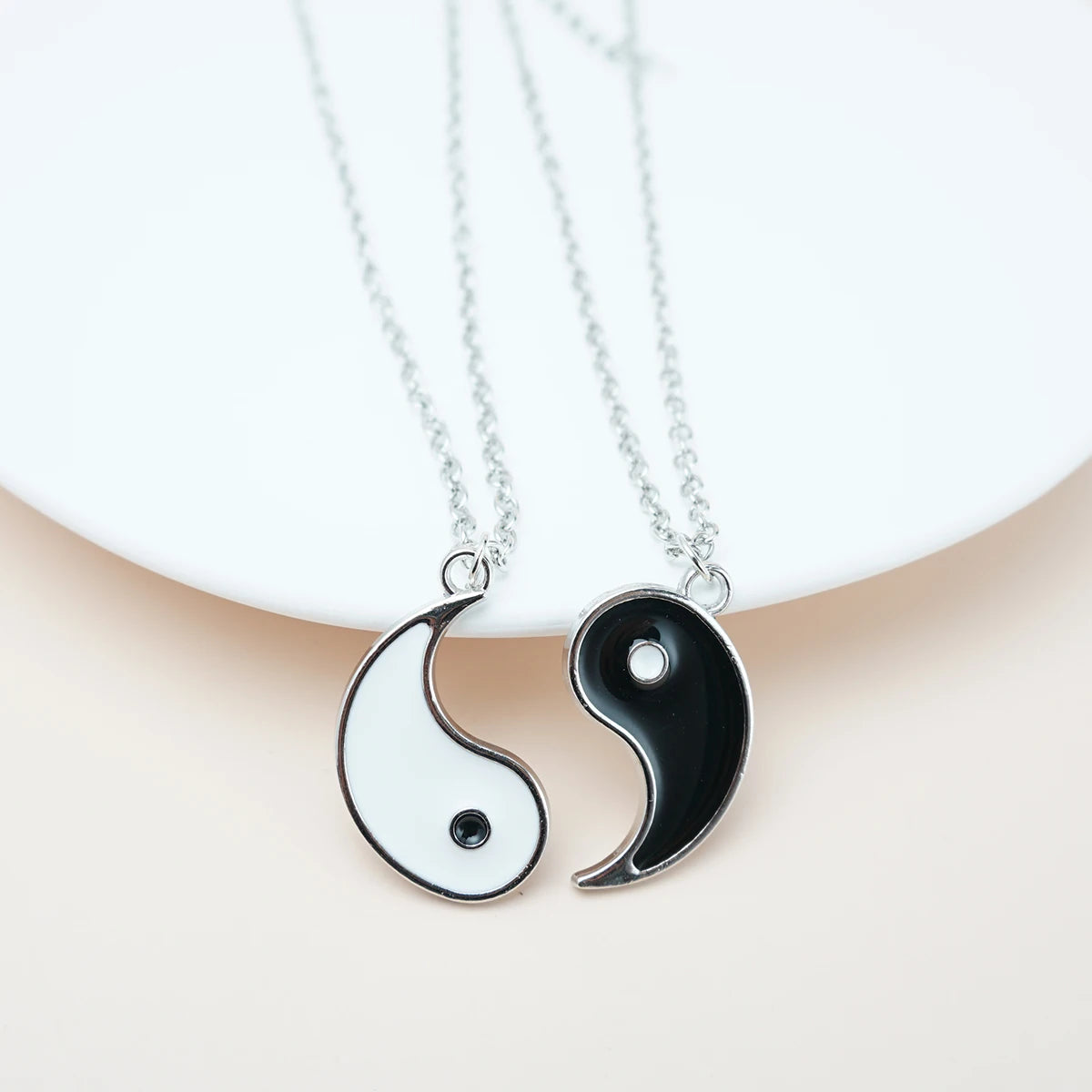 Yin Yang Best Friend Necklace - Ansicht 2