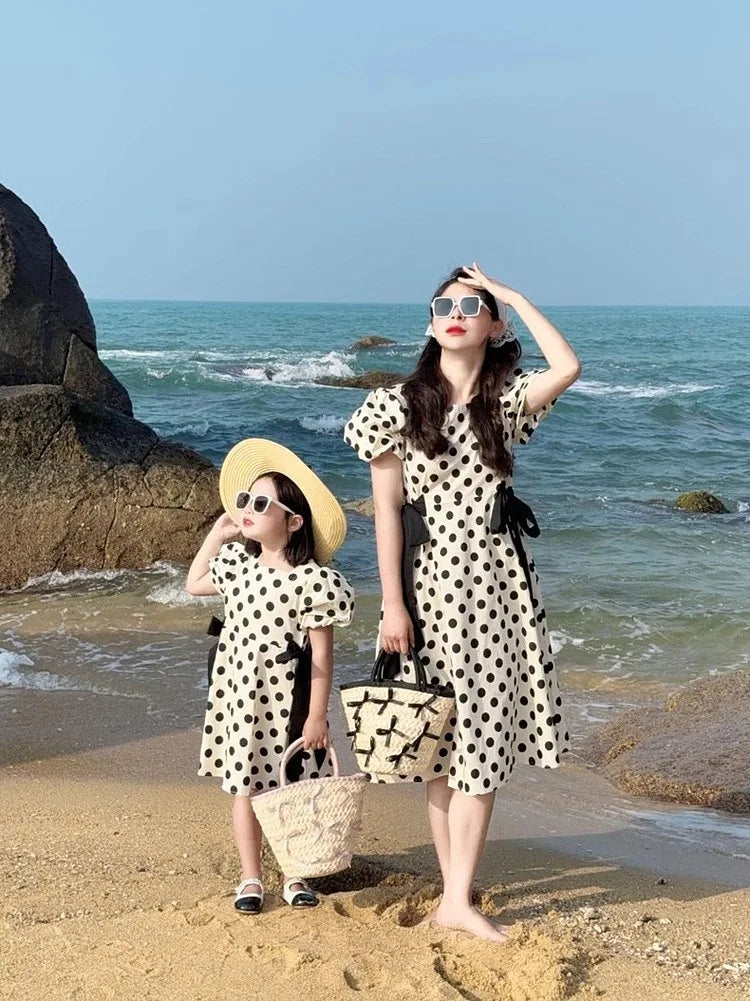 kleid-tanzstundenball-mutter