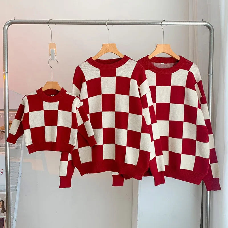 Karierter Familienpullover – Ansicht 2