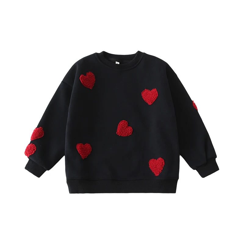 Schwarzer Pullover Mit Roten Herzen