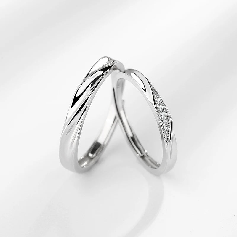 Vier Paare Und Ein Ring