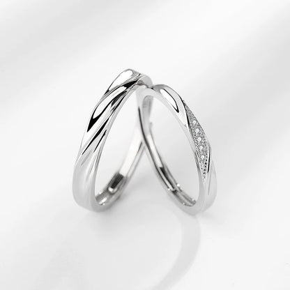 Vier Paare Und Ein Ring