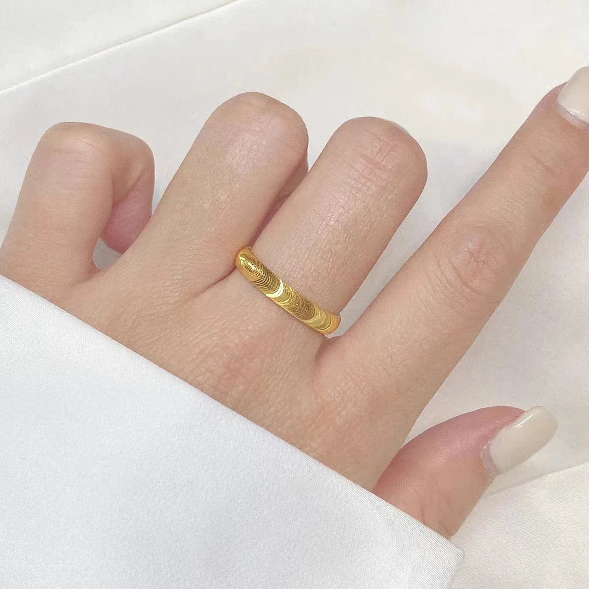 Matching Gold Rings For Best Friends - Ansicht 4