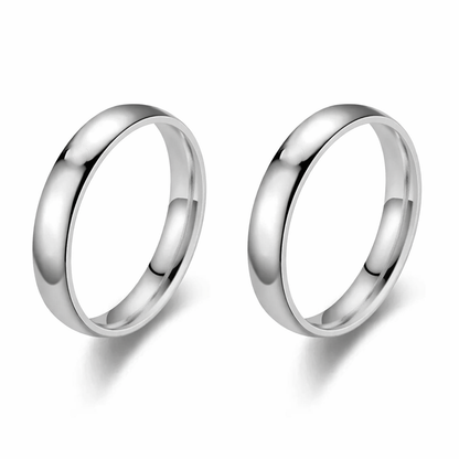 silver-couple-rings-with-names-engraved